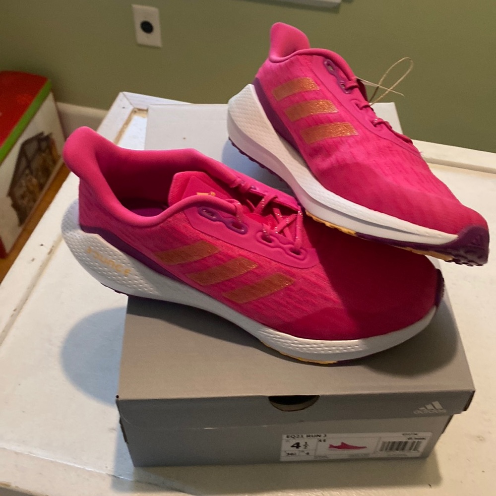 Brand new little girls adidas’s sneakers